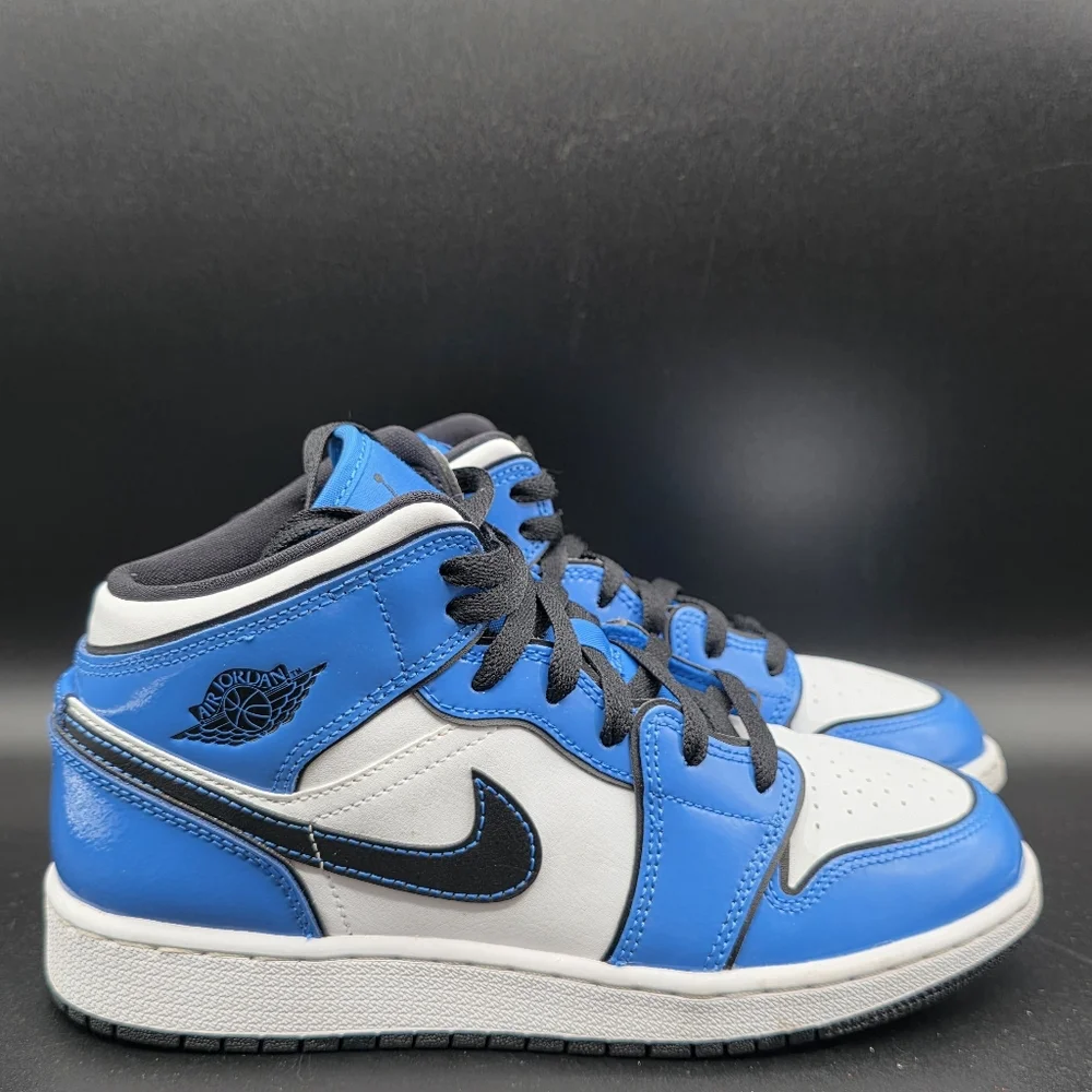 AIR JORDAN 1 MID SE (GS)
